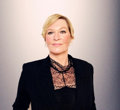 Carolyn Anger headshot