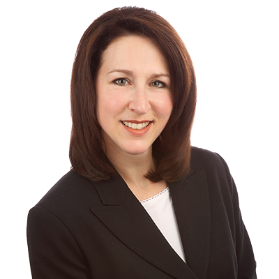 Robin Cardillo headshot