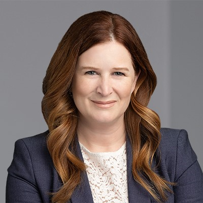 Stephanie Mills headshot